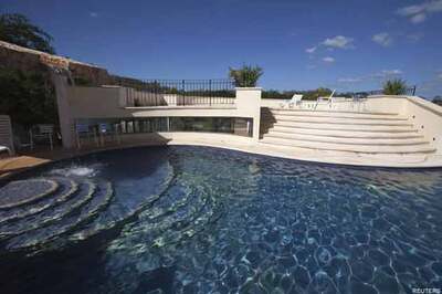 Indian boy drowned in pool while UK lifeguard chatted