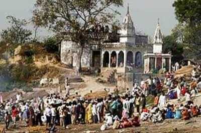 That's rich: UP broke for stampede victims