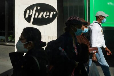 EU Watchdog Approves Pfizer-BioNTech Vaccine, Says No Proof It Won't Work against New Strain
