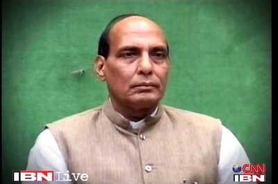 Leaders congratulate Rajnath on becoming BJP chief