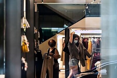 U.S. retail sales slow in July; obstacles mount for nascent economic recovery