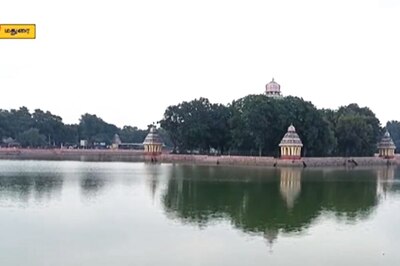 This Magnificent Temple Is Situated In the Middle Of Tamil Nadu’s Largest Water Tank