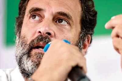 Congress Pays Tributes to Jawaharlal Nehru on Birth Anniversary, Says His Relevance Has Increased After 2014