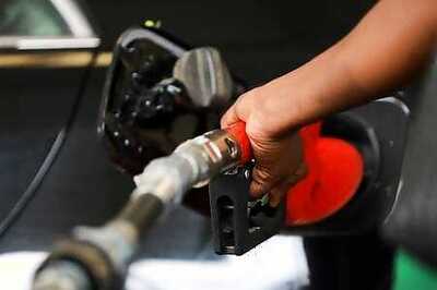 Oil Skids After Saudi Price Cuts, Demand Optimism Fades