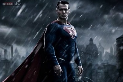 First look: Henry Cavill looks impressive as Superman in 'Batman v. Superman: Dawn of Justice'