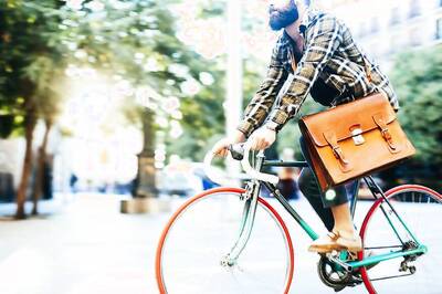 Cycling to Work Can Reduce Stress And Get Your Day Off to a Better Start