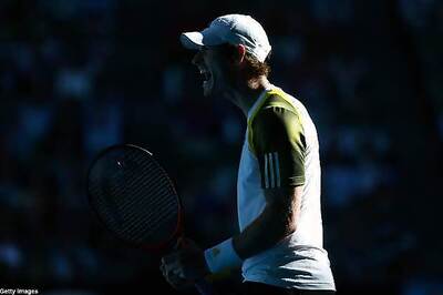 Andy Murray strolls into Australian Open semis