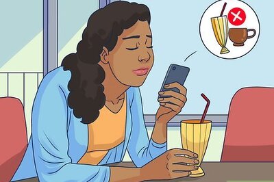 25 Signs Your Friend Doesn’t Care About You (Plus, What to Do About It)