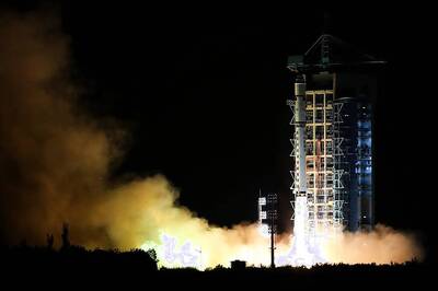 China Launches 'APSTAR-6C' Communication Satellite