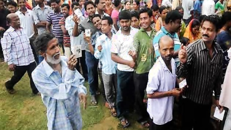 Balloting picks up amid incidents of violence