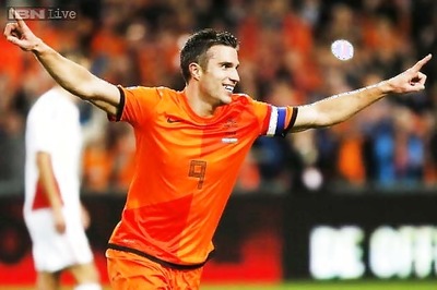 Van Persie to play for Netherlands against Ecuador