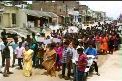 Protests in Andhra as 38-year-old woman dies after ex-husband throws acid on her