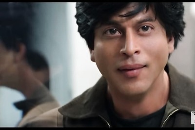 Shah Rukh Khan is as enthusiastic as a teenager when it comes to work: Maneesh Sharma