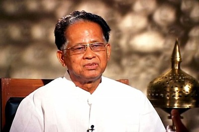 Lack of tie-up with Left may split secular votes: Tarun Gogoi