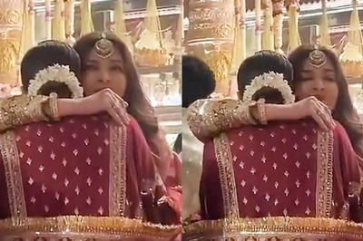 Aishwarya Rai Gets 'Emotional' While Hugging Pregnant Deepika Padukone at Ambani Wedding | Watch
