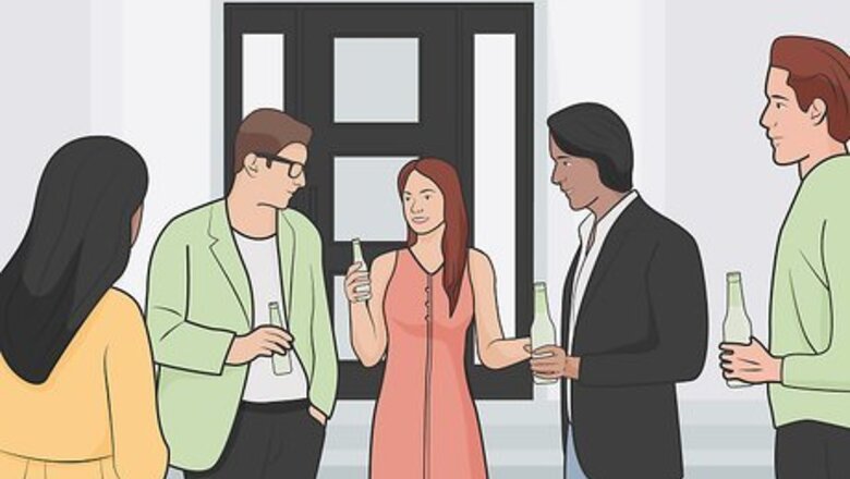 How to Become the Centre of Attention