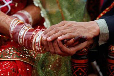 UP Man Arrives Late at Own Wedding, Miffed Bride Finds Herself Another Groom
