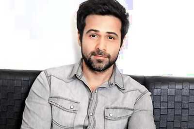 Emraan Hashmi pays tribute to Gulzar in 'Ek Thi Daayan'
