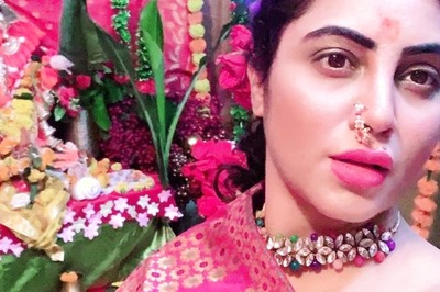 Arshi Khan Extends Ganesh Chaturthi Greetings, Gets Trolled
