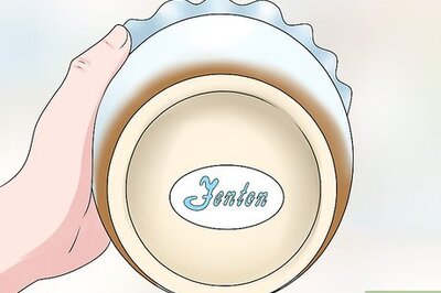 How to Identify Fenton Glass