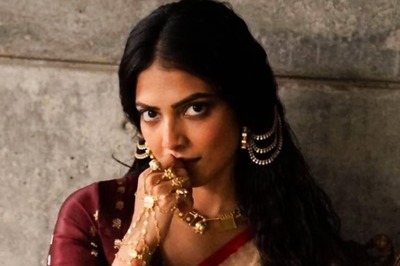 Malavika Mohanan's Enchanting Saree Look Takes the Internet by Storm, Check Out