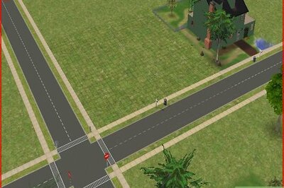 How to Build a House in the Sims 2