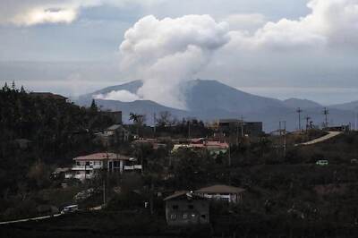 Philippine Volcano Alert Lowered, Thousands Return Home
