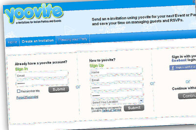 Want to hold a party? Use free invitation online tool