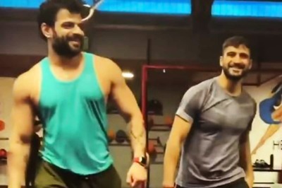 Karan Patel Perfectly Executes Backflip, Thanks Tiger Shroff for Motivation