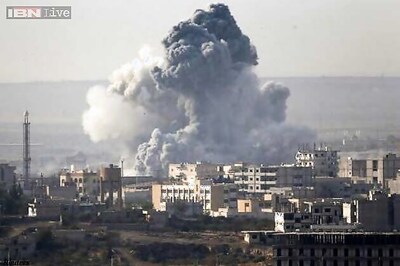 US-led air strikes intensify as Syria conflict destabilises Turkey