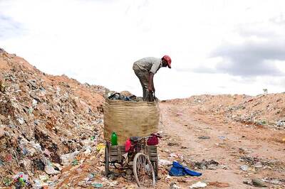 UP Government to Adopt 'Indore Model' for Cleaner Cities