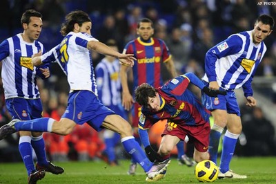 La Liga: Barca, Villarreal, Valencia win