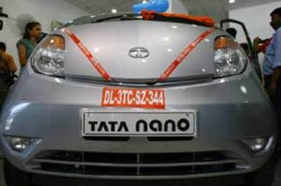 Tata Motors to deliver first Nano on Friday