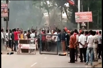 Bharat Bandh: Cabinet Minister Kushwaha Roughed up by Anti-reservation Protesters in Bihar's Hajipur