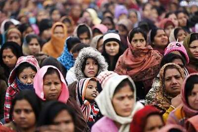 Women's day: Jet,GoAir offer discount,AI all-women crew flight