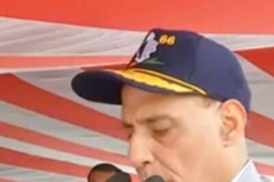 Vijay Diwas: 1971 War Golden Chapter in Military History, Says Rajnath Singh; VP Naidu Salutes Troops' Valour