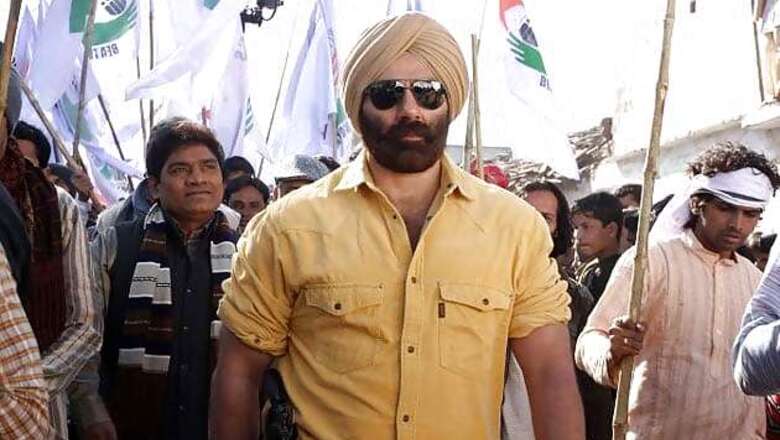 'Singh Saab The Great' Tweet Review