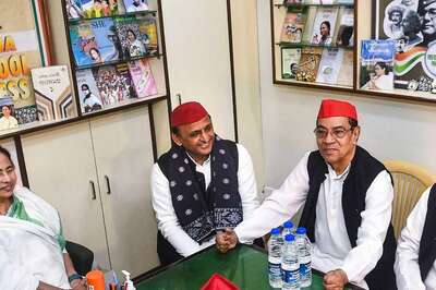 Mamata-Akhilesh Meet: As 'Third Front' Plans Shape Up, Will Congress Have to Play Second Fiddle?