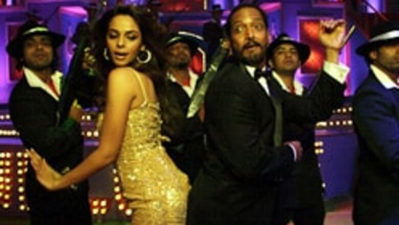 Mallika Sherawat caught in the act...