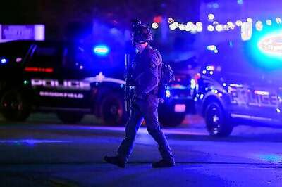 2 Men Charged In Shooting At Packed Chicago-area Mall