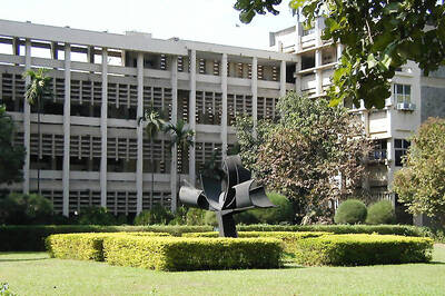 IIT Bombay Continue Trend for 6 Years, Favourite Among JEE Top Rankers