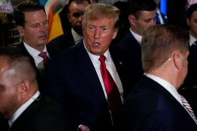 Trump Meets Leaders of Teamsters, One of US’ Largest Labour Unions, on Poll Campaign Trail