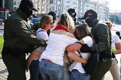 Scores Arrested In Protest Against Belarus' President