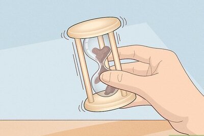 How to Keep an Hourglass from Getting Stuck