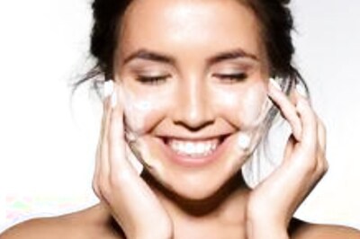 5 Reasons Your Skin Needs That Extra Pampering Before Going To Bed