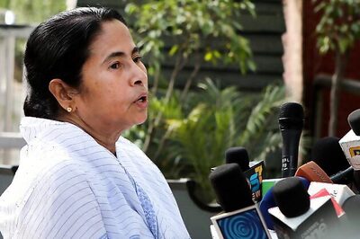 Sharif invites Mamata Banerjee to visit Pakistan