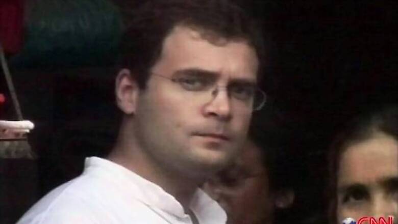 Akhilesh bats for Rahul's larger role in Cong