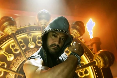 Dangal: Aamir Khan Turns Rapper for the Film's New Song 'Dhaakad'