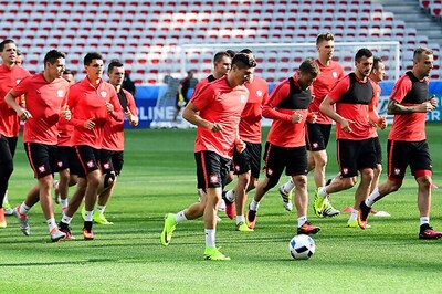 Northern Ireland, Poland Seek Redemption in Opening Group E Clash