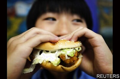 Junk food brands using Facebook to target young people